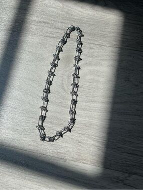 Knot-Link Silver Necklace - Women's Chain Jewelry